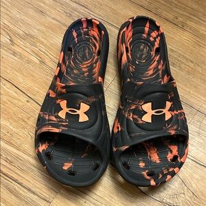 Under Armour Slides Black/Orange Size 10